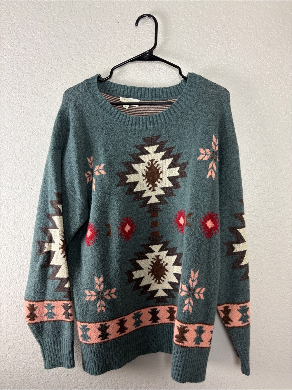 Vanilla Bay Green Aztec Print Sweater Size M